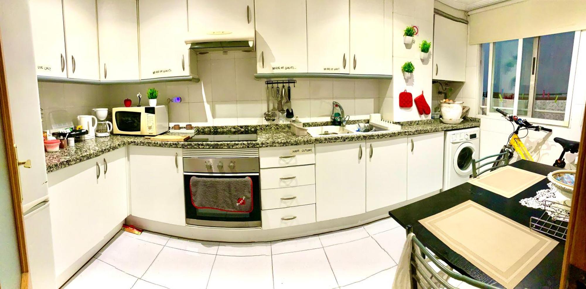 Apartamento Compartido Con Vista Al Puerto Valencia Apartman Kültér fotó